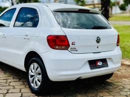 VOLKSWAGEN - GOL - 2015/2015 - Branca - R$ 41.900,00