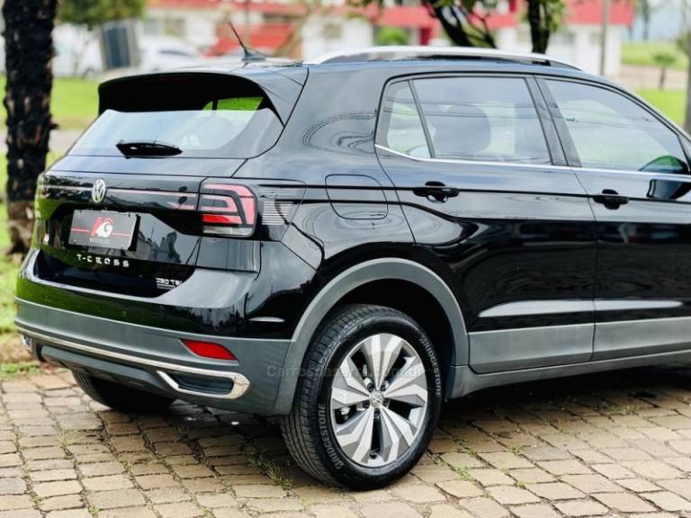 VOLKSWAGEN - T-CROSS - 2020/2020 - Preta - R$ 109.900,00