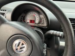 VOLKSWAGEN - CROSSFOX - 2009/2009 - Vermelha - R$ 37.900,00