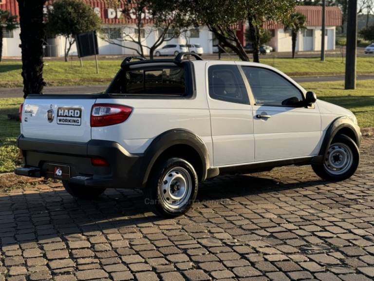 FIAT - STRADA - 2020/2020 - Branca - R$ 75.900,00