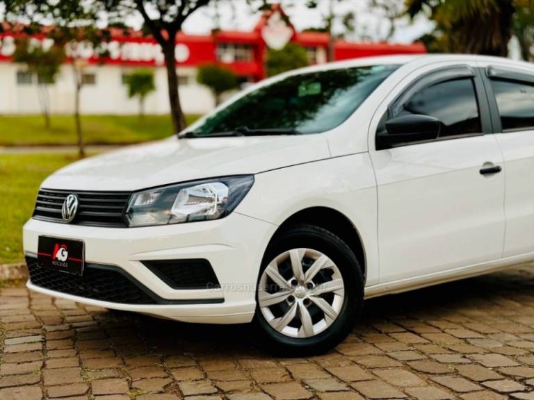 VOLKSWAGEN - GOL - 2022/2022 - Branca - R$ 58.900,00