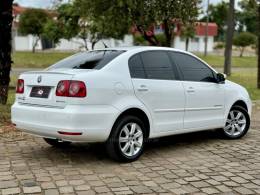 VOLKSWAGEN - POLO SEDAN - 2013/2013 - Branca - R$ 44.900,00