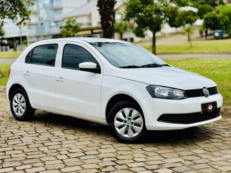 VOLKSWAGEN - GOL - 2015/2015 - Branca - R$ 41.900,00