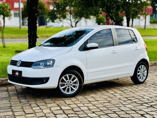 VOLKSWAGEN - FOX - 2013/2013 - Branca - R$ 42.900,00