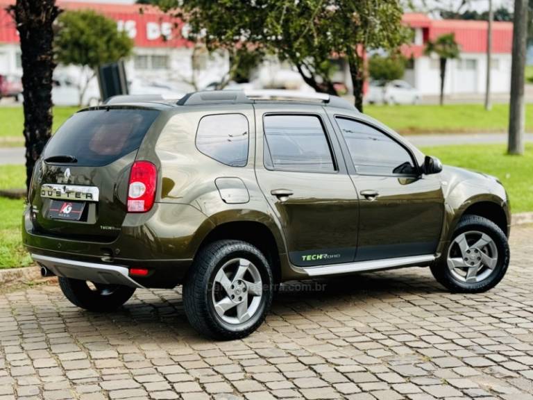 RENAULT - DUSTER - 2013/2013 - Verde - R$ 54.900,00