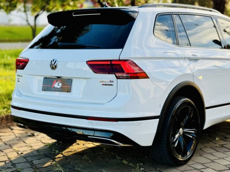 VOLKSWAGEN - TIGUAN - 2019/2019 - Branca - R$ 157.900,00