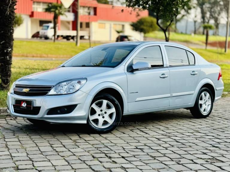 CHEVROLET - VECTRA - 2010/2010 - Prata - R$ 39.900,00