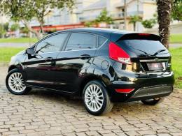 FORD - FIESTA - 2017/2017 - Preta - R$ 61.900,00