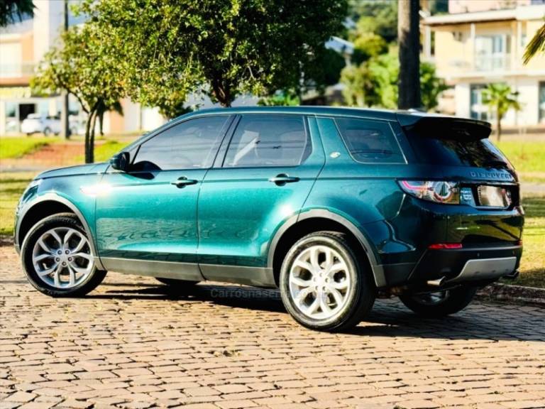 LAND ROVER - DISCOVERY SPORT - 2016/2016 - Verde - R$ 136.900,00