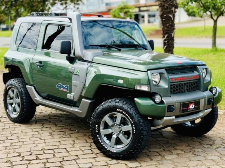 TROLLER - T4 - 2019/2019 - Verde - R$ 184.900,00