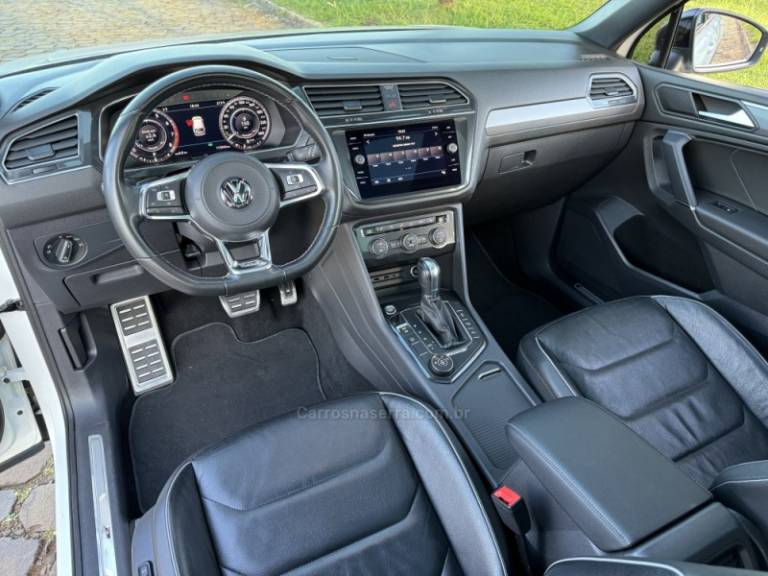 VOLKSWAGEN - TIGUAN - 2019/2019 - Branca - R$ 157.900,00