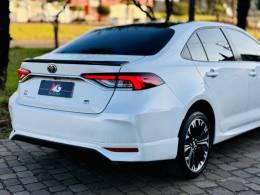 TOYOTA - COROLLA - 2023/2023 - Branca - R$ 157.900,00