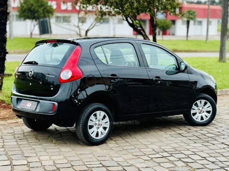 FIAT - PALIO - 2013/2013 - Preta - R$ 38.900,00