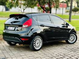 FORD - FIESTA - 2017/2017 - Preta - R$ 61.900,00