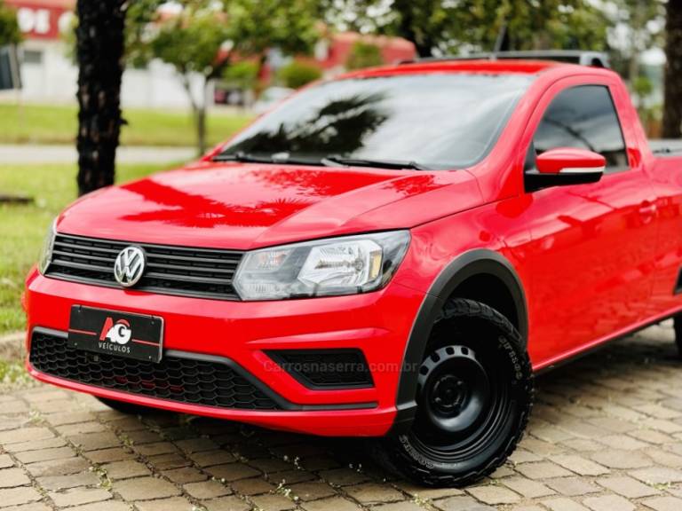 VOLKSWAGEN - SAVEIRO - 2021/2021 - Vermelha - R$ 69.900,00